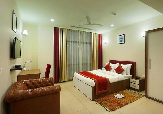 Fairmount Inns-Suites